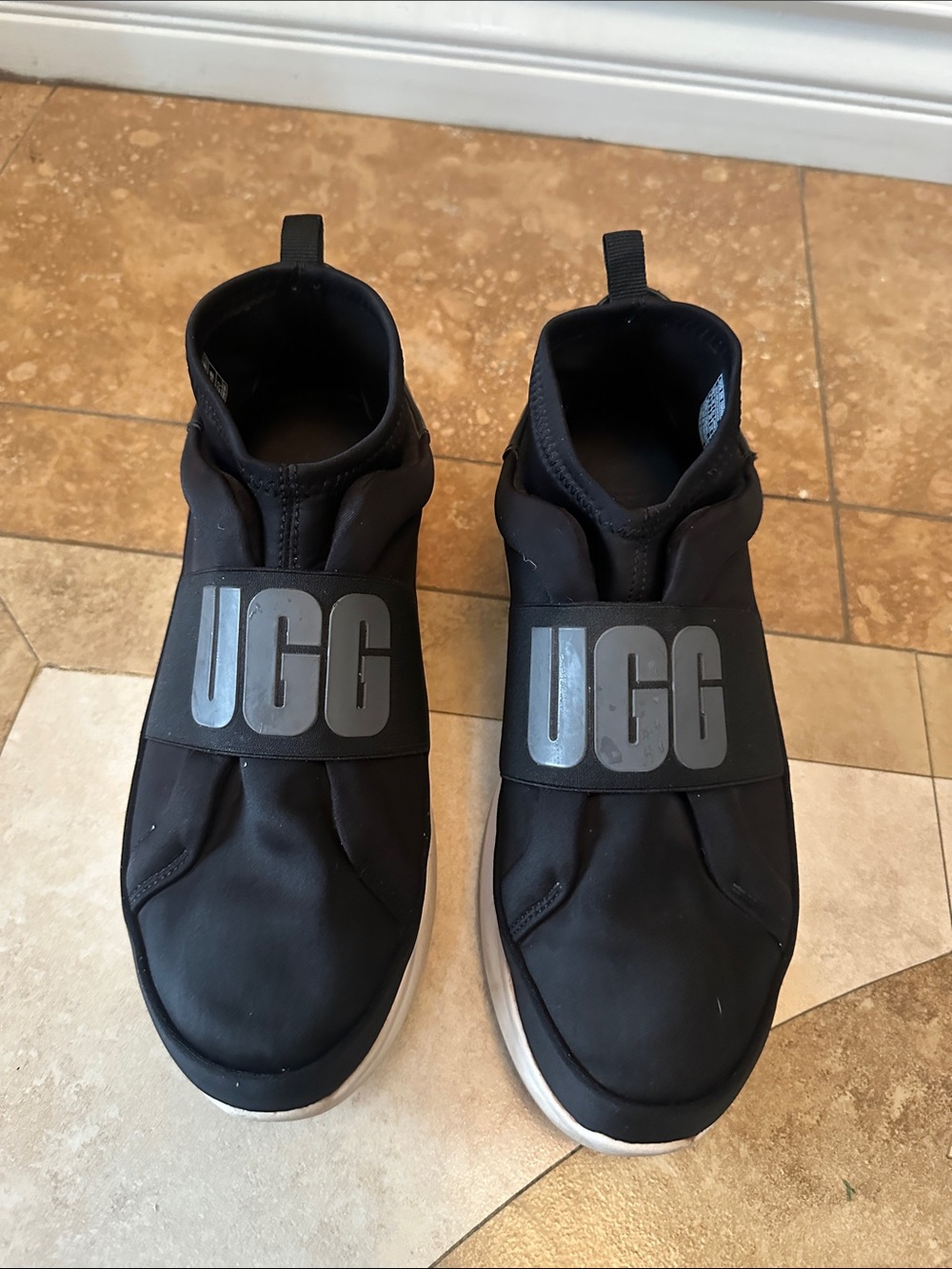 UGG Black Slip-On Sneakers with UGG Logo Strap